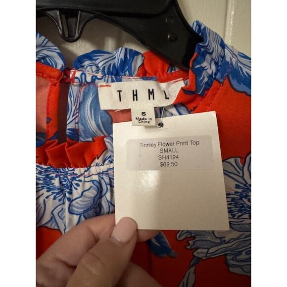 THML Malibu Flower Print Bubble Sleeve Top NWT S - Picture 8 of 8